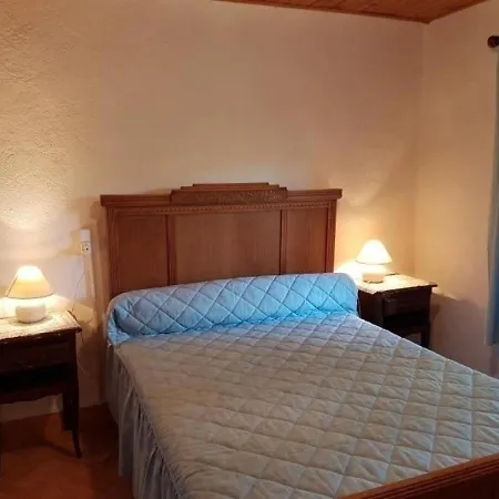 Vakantiehuis Maison Murol, 4 Pieces, 6 Personnes - Fr-1-395-45 Murol