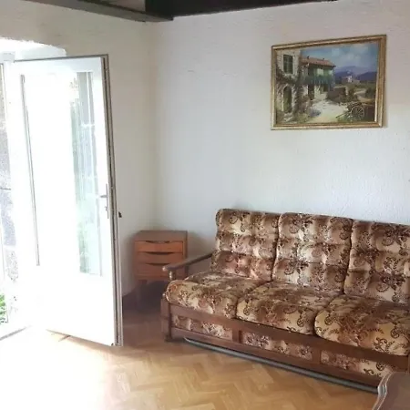 Vakantiehuis Maison Murol, 4 Pieces, 6 Personnes - Fr-1-395-45